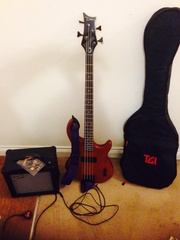 Dean 4 string bass guitar and amp plus extras